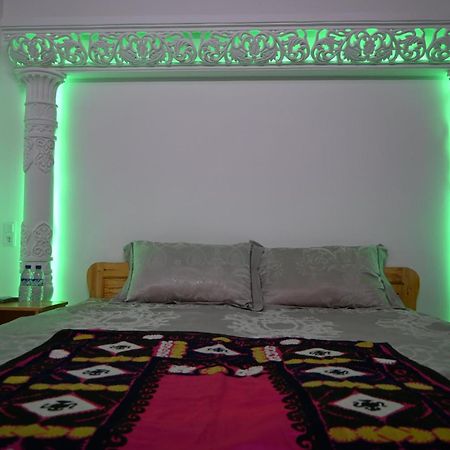 Khiva Tosh Darvoza & Trip Service Ngoại thất bức ảnh