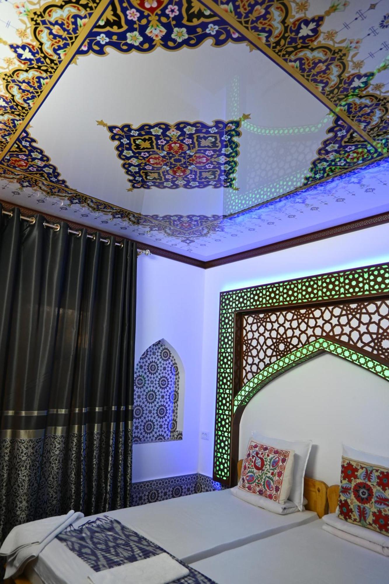 Khiva Tosh Darvoza & Trip Service Ngoại thất bức ảnh